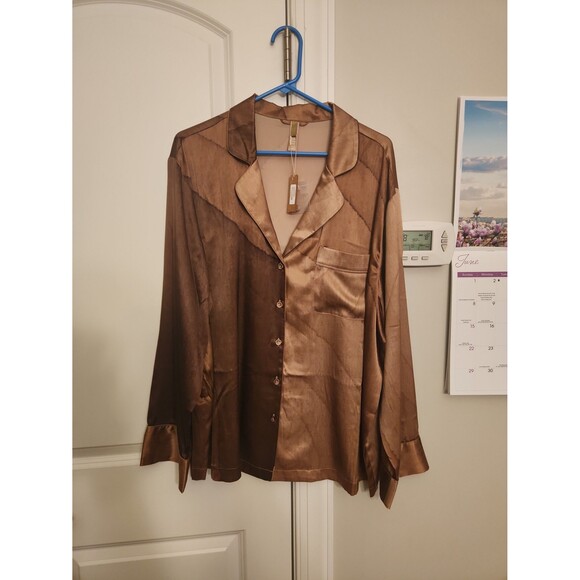 SKIMS Tops - SKIMS Silk Button-Up Blouse Shirt in "Cocoa" Size 2X NWT